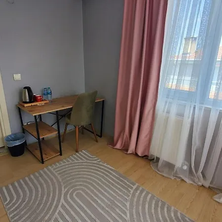 5 Mins To Airport Private Istanboel