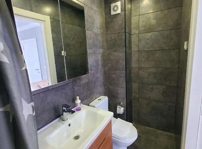 5 Mins To Airport Private 펜션 *